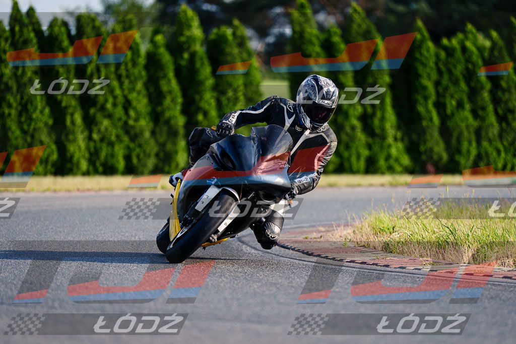25.06.20 TM-2679.jpg