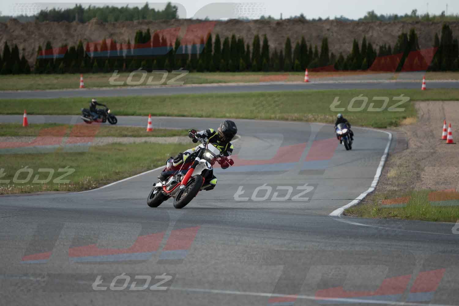 040526trackday-178.jpg