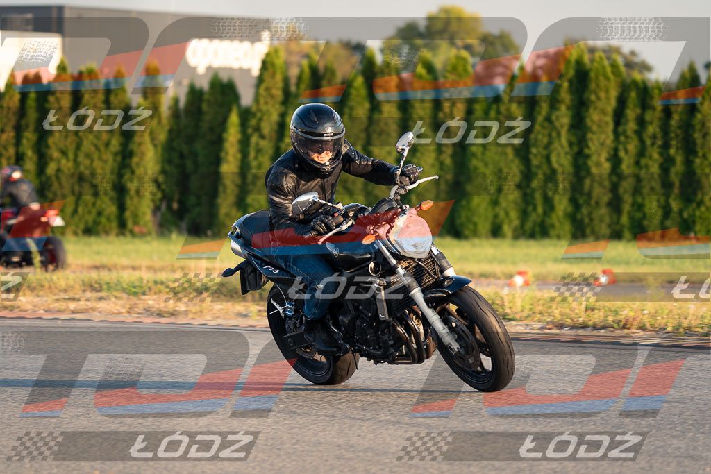 26.09.12 TM-4452.jpg