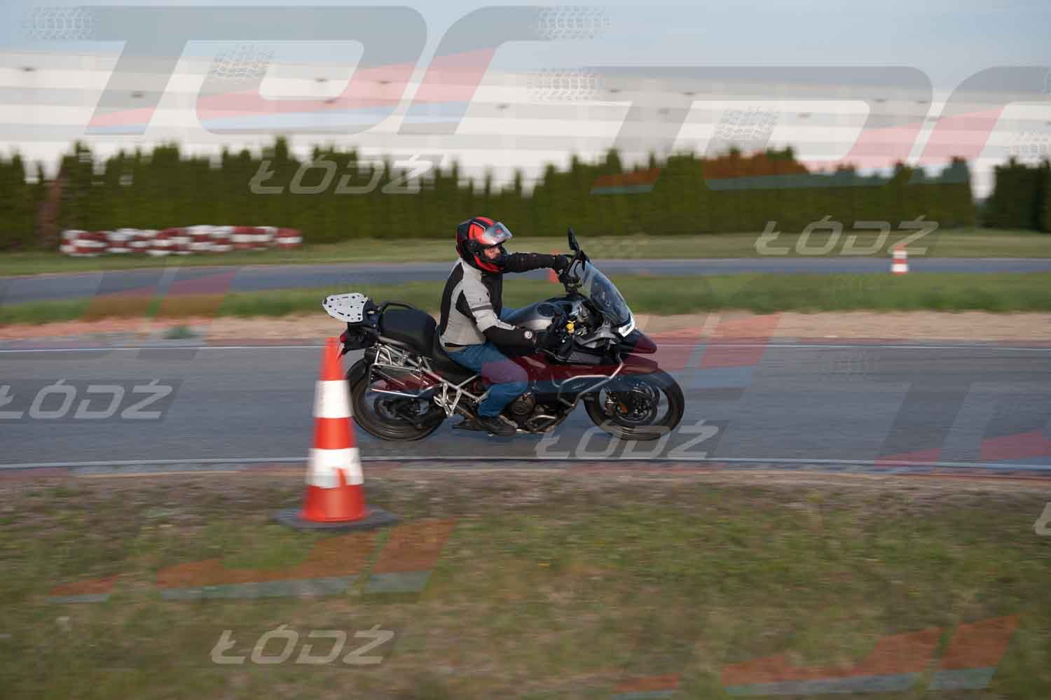 040526trackday-280.jpg