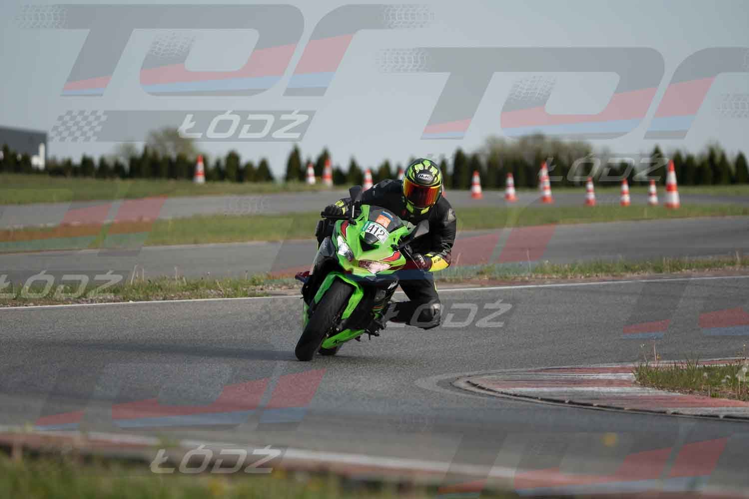 040526trackday-38.jpg