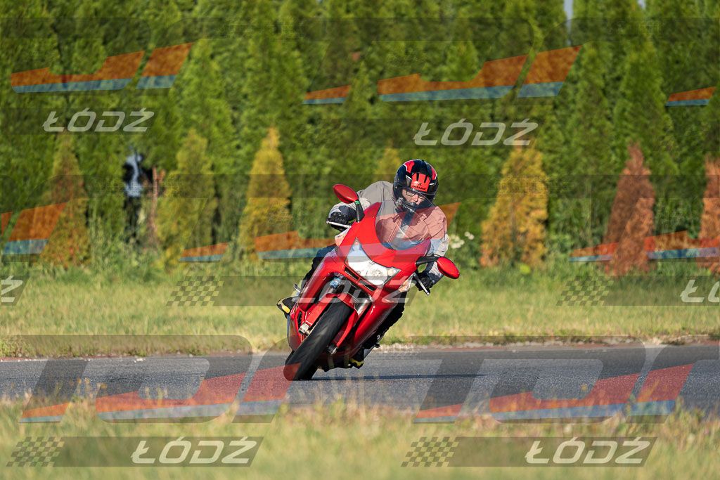 26.09.06 TM-1435.jpg