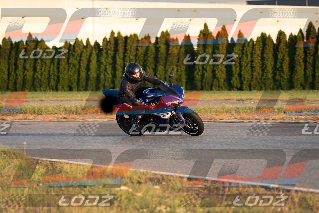 26.09.12 TM-4508.jpg