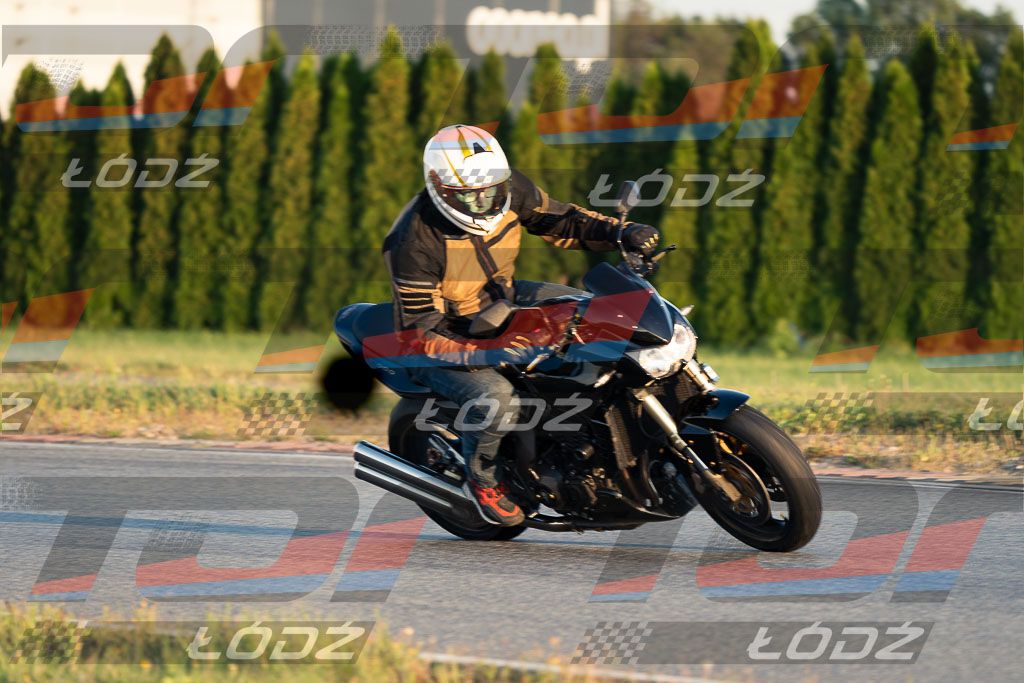 26.09.06 TM-2659.jpg