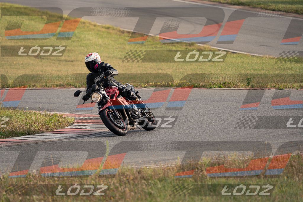 26.09.12 TM-4006.jpg