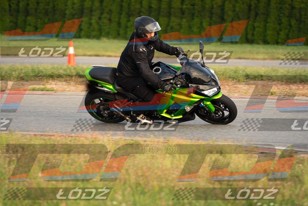 26.09.03 TM-0540.jpg