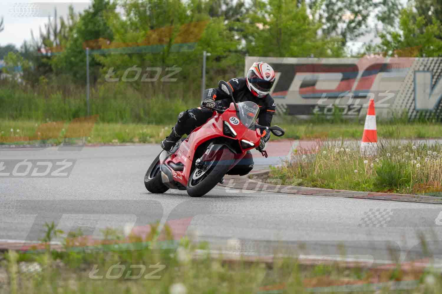 160526trackday (48 of 152).jpg