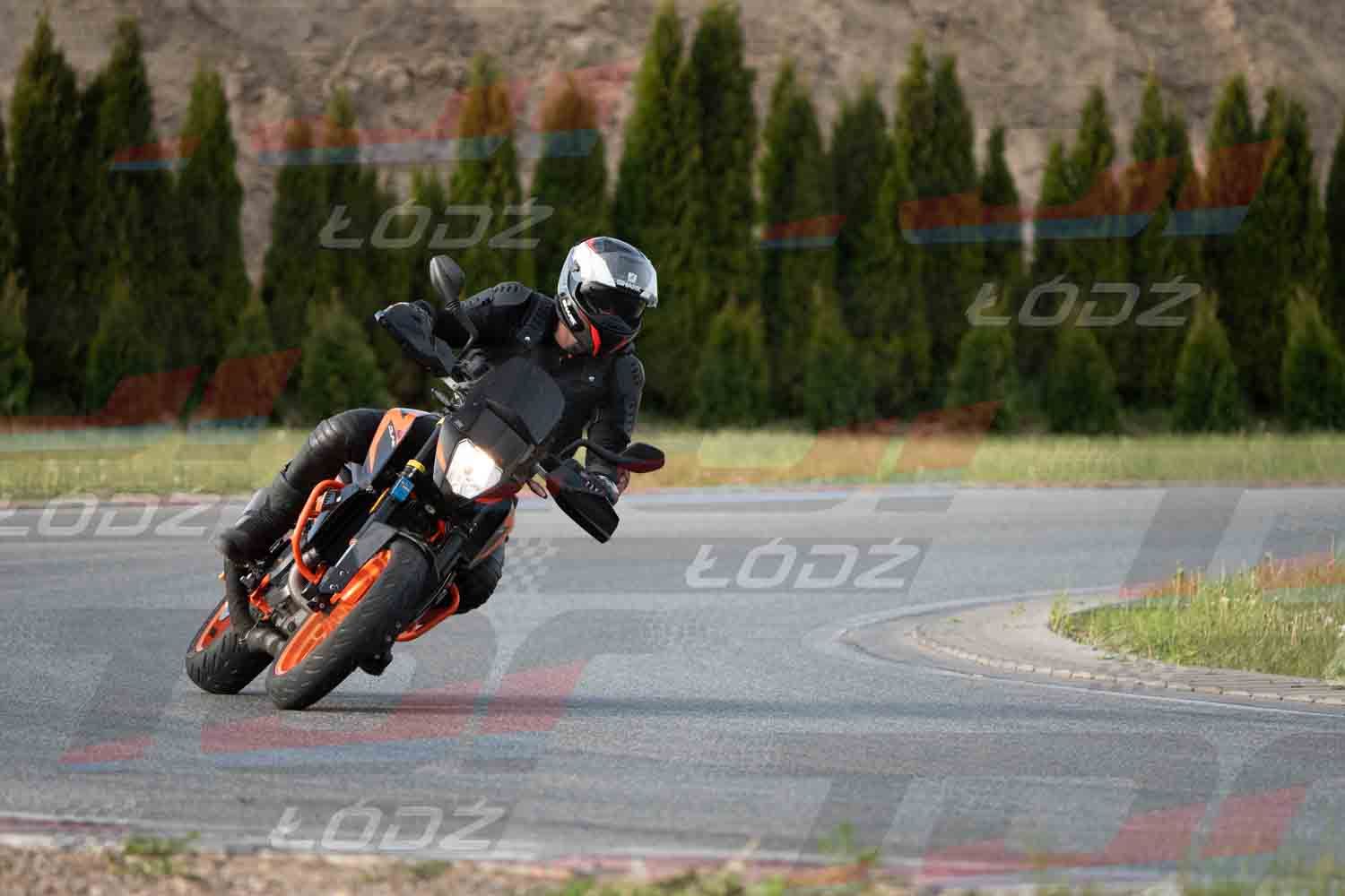 040526trackday-96.jpg