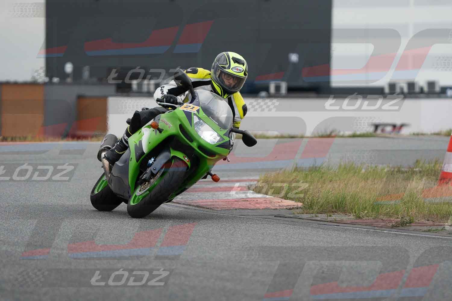 110726trackday (57 of 142).jpg