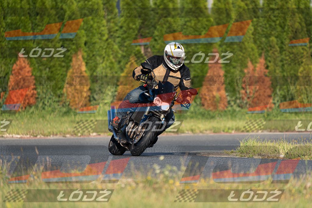 26.09.06 TM-1437.jpg