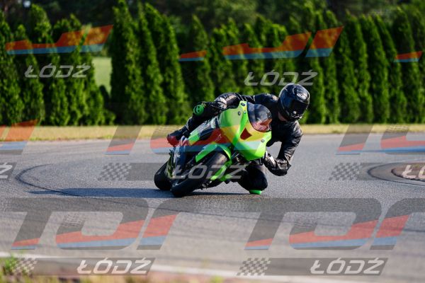 25.06.20 TM-2430.jpg