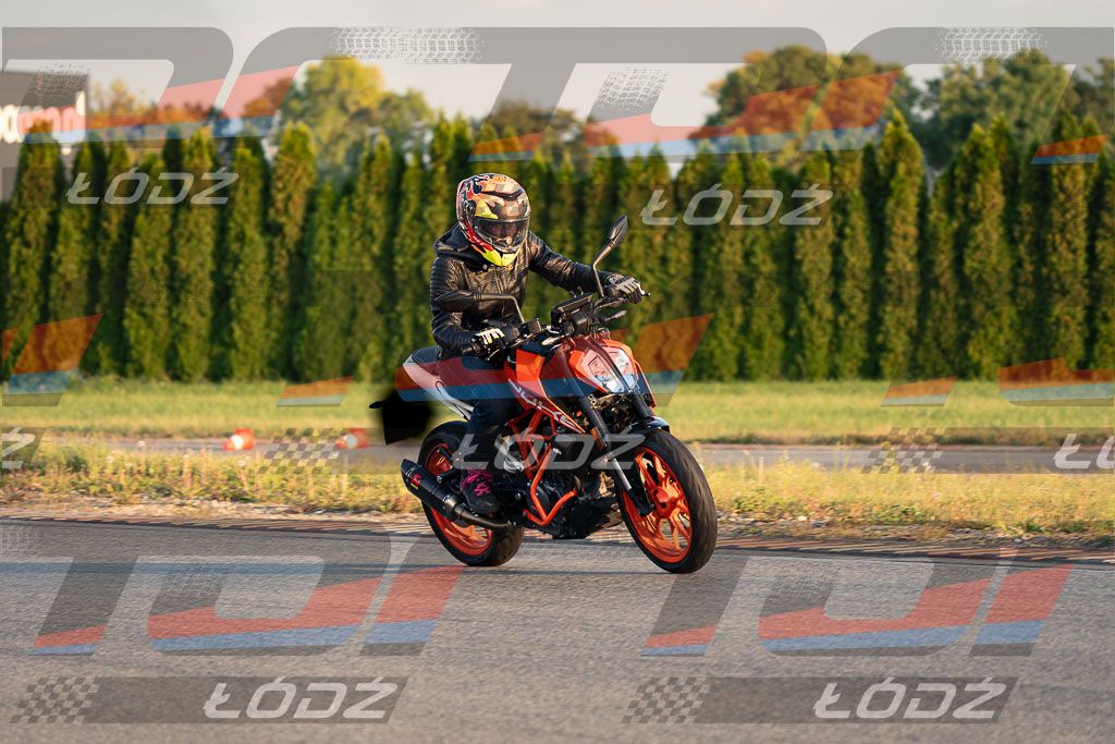 26.09.12 TM-4506.jpg