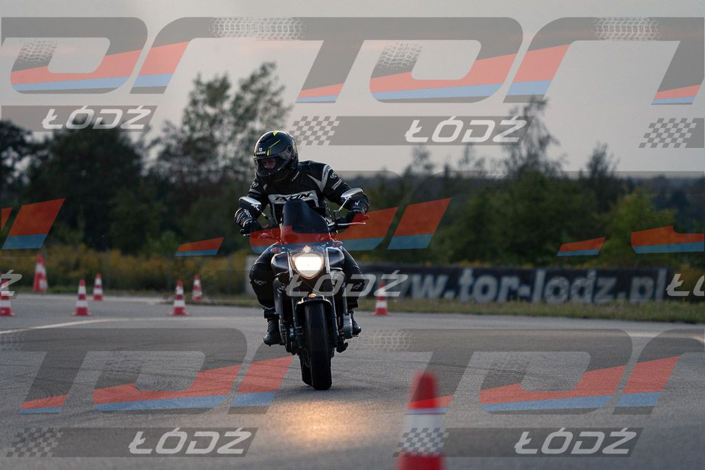 26.09.12 TM-5402.jpg