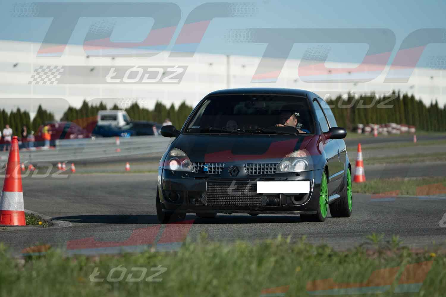 010526TDauto-42.jpg