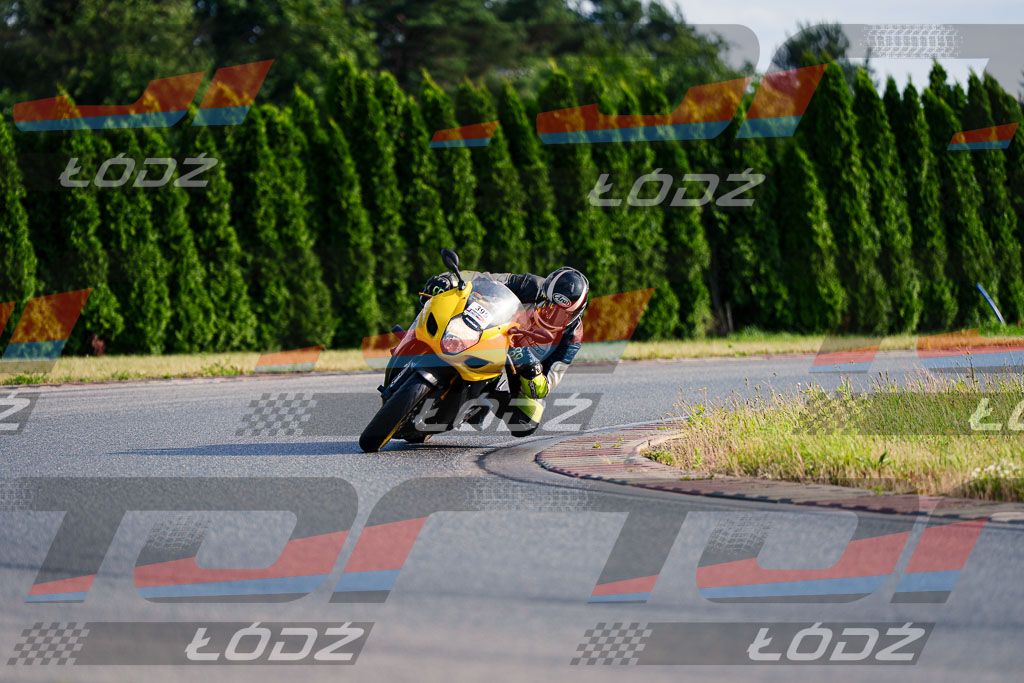 25.06.20 TM-2397.jpg
