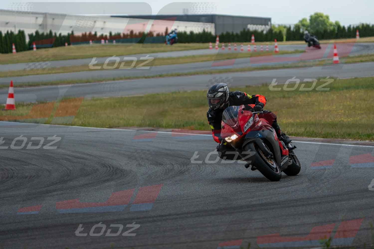 010626TDmoto-54.jpg