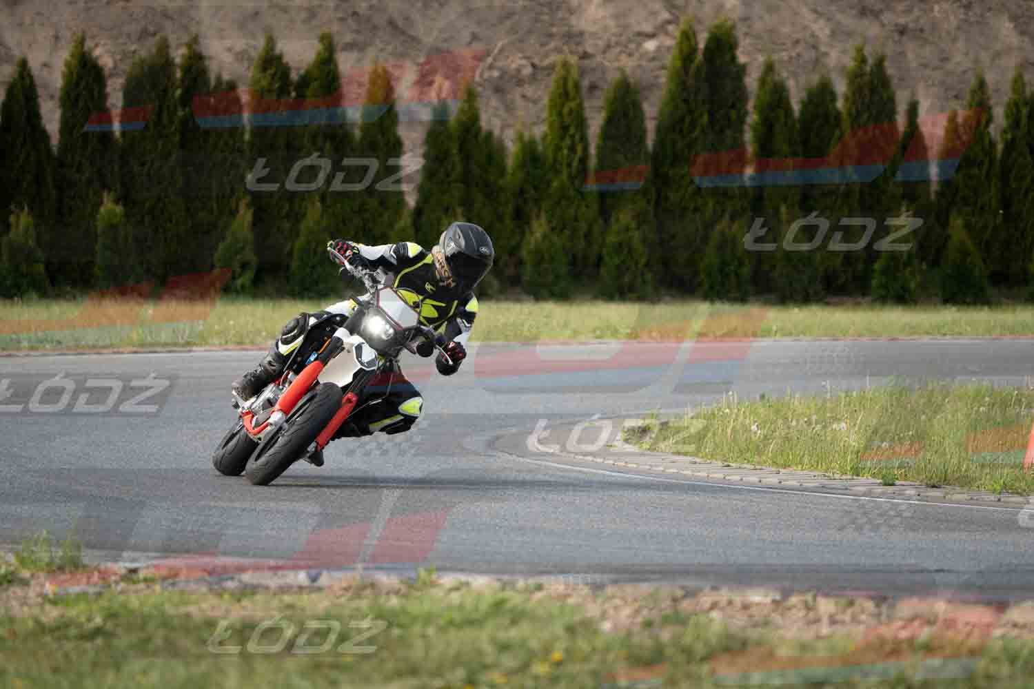 040526trackday-88.jpg