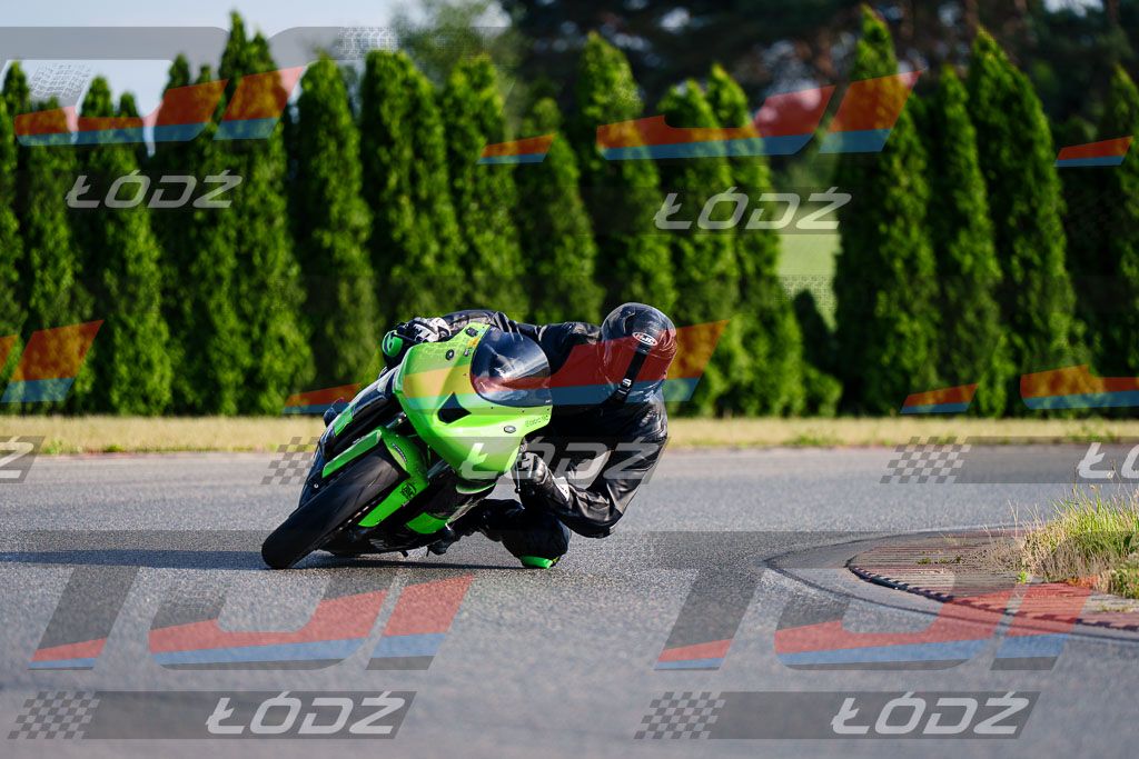 25.06.20 TM-2466.jpg