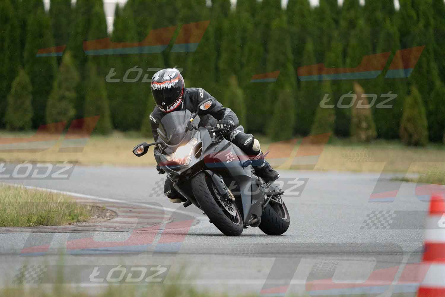 110726trackday (100 of 142).jpg