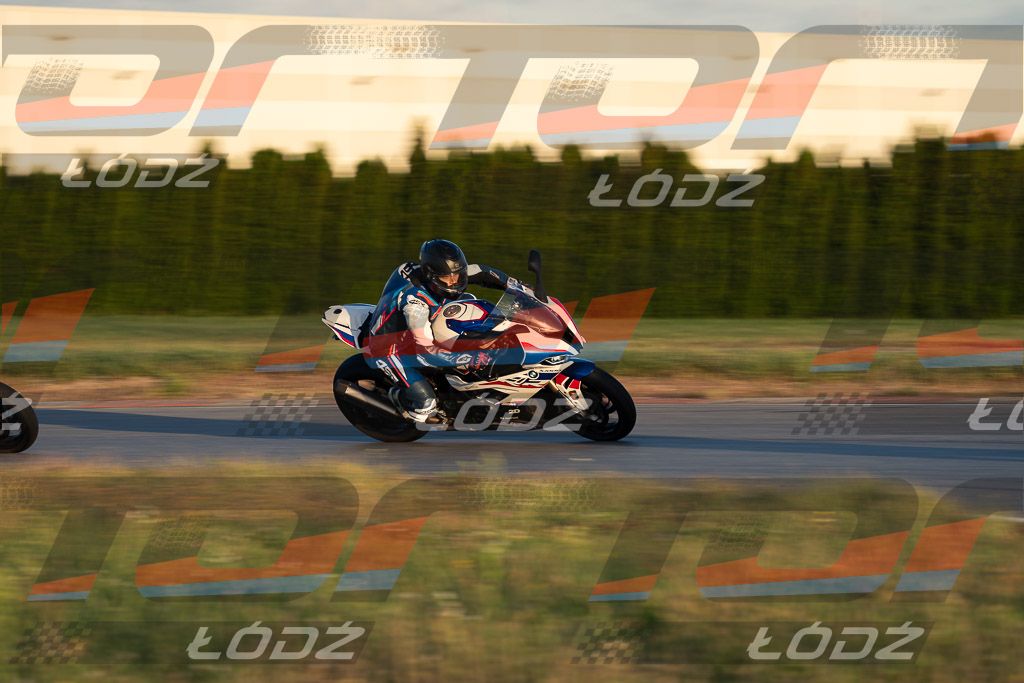 26.09.06 TM-2860.jpg