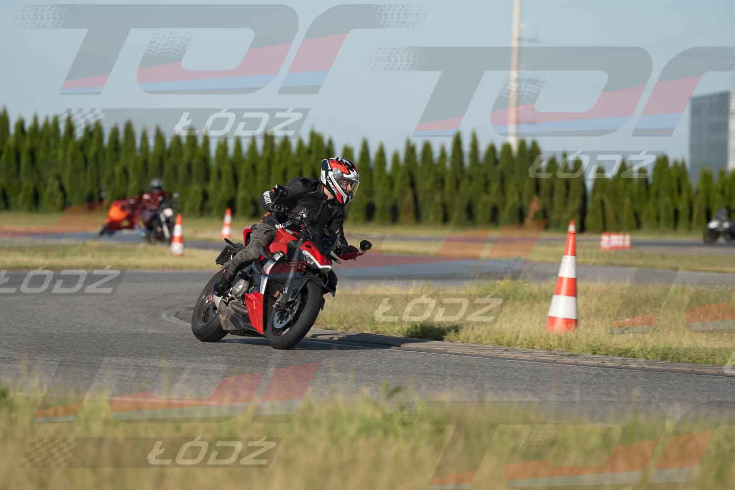 170626trackday (149 of 217).jpg