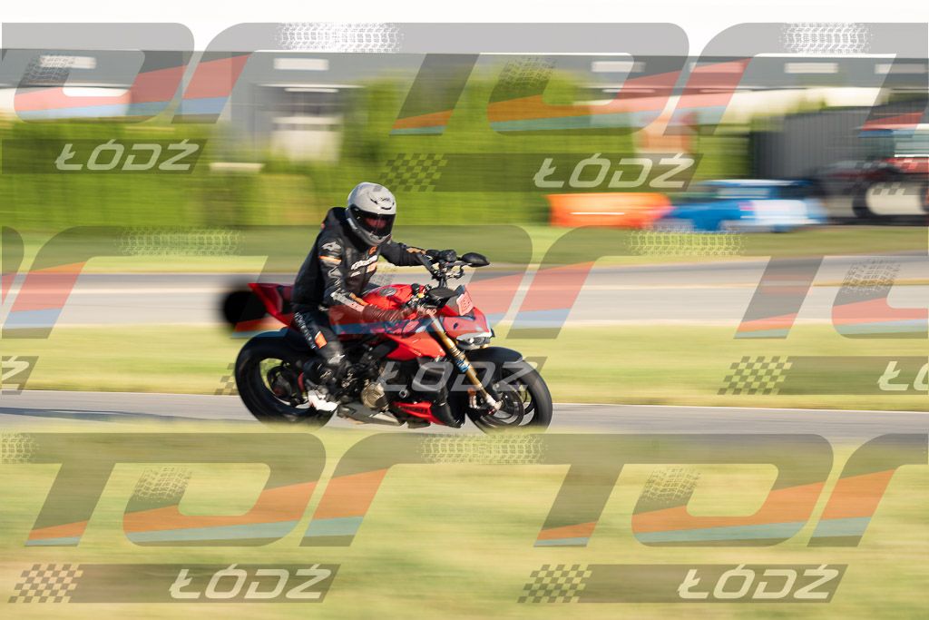 26.09.06 TM-1798.jpg