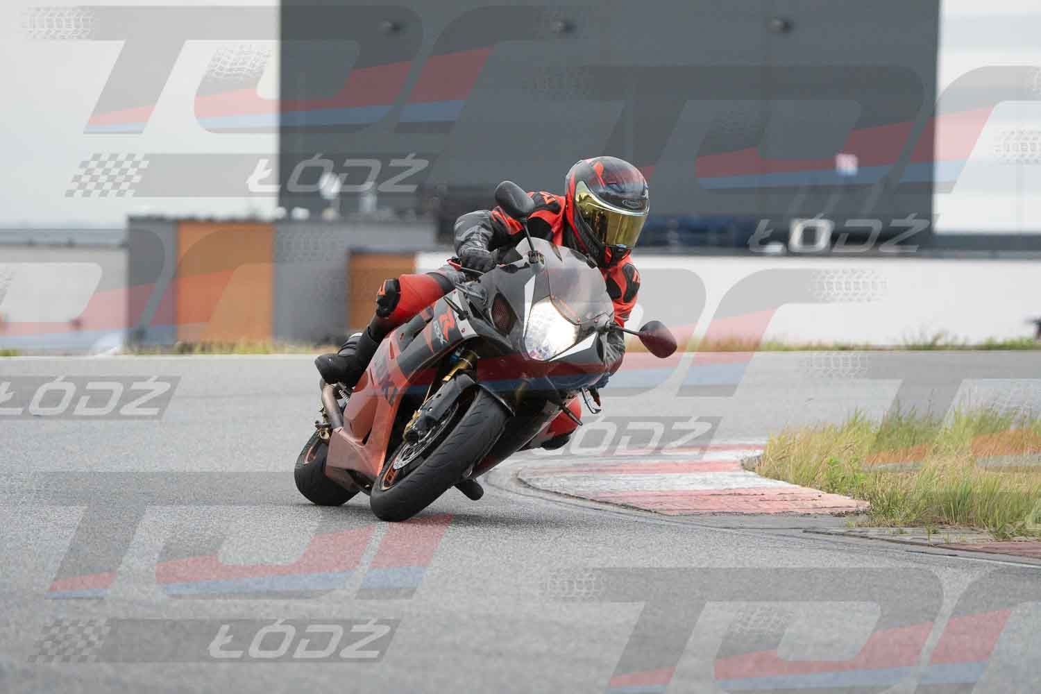 110726trackday (63 of 142).jpg
