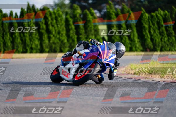 25.06.20 TM-2602.jpg