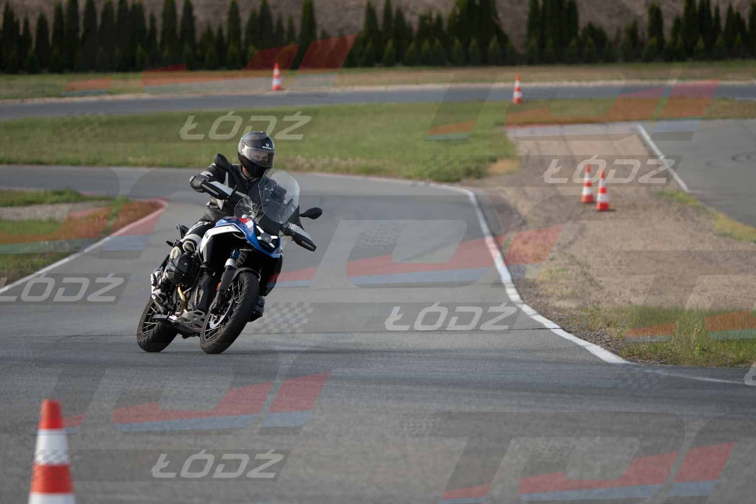 040526trackday-187.jpg